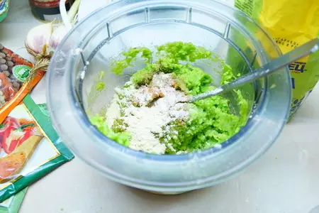 Фалафель из зелёного горошка. falafel. в мечтах о путешествии..: шаг 3