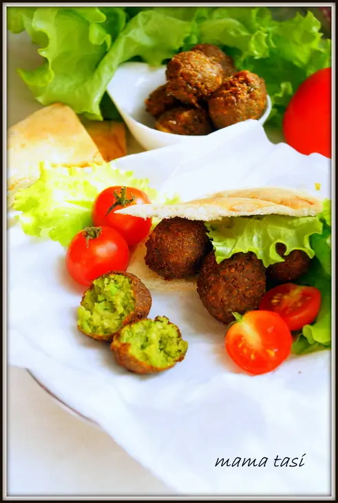 Фалафель из зелёного горошка. falafel. в мечтах о путешествии..: шаг 6