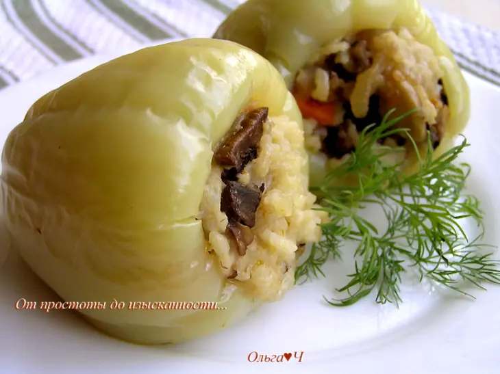 Перец, фаршированный рисом и грибами (на пару): шаг 8