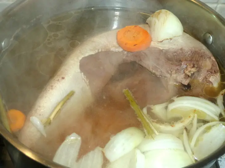 Ветчина домашняя, языково-куриная: шаг 3