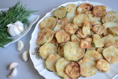 Салат из кабачков с йогуртом: шаг 2