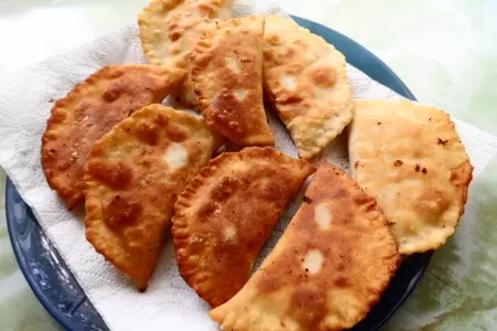 Чебуреки,кому чебуреки))): шаг 7