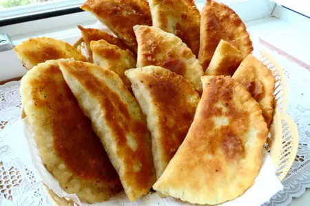 Чебуреки,кому чебуреки))): шаг 8