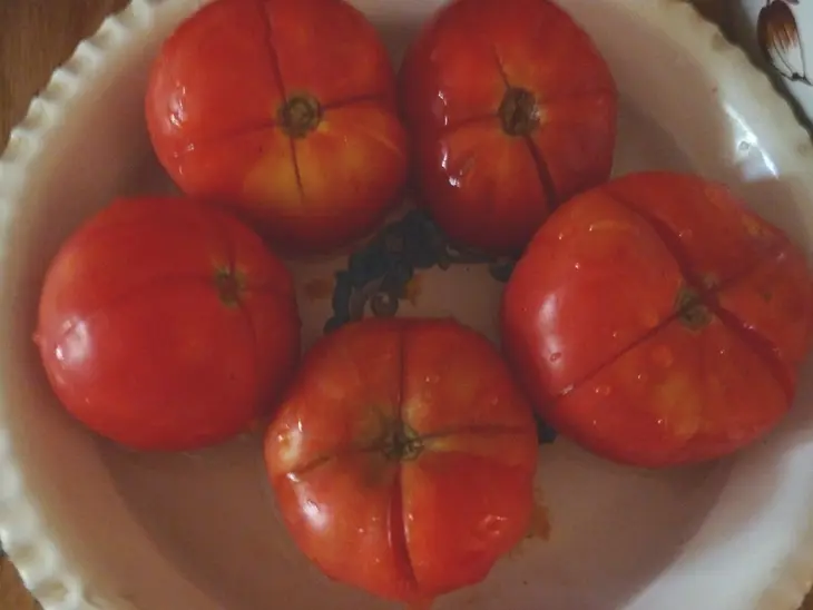 Томатный сок с..... красной смородиной и ещё с кое чем ;): шаг 2