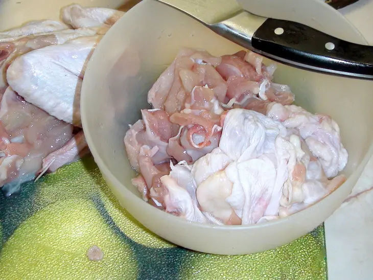 Домашние куриные колбаски.: шаг 2
