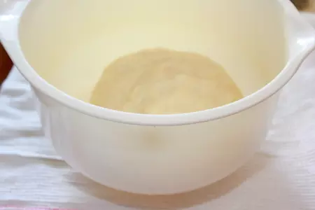 Пирожки с капустой и яйцом: шаг 6