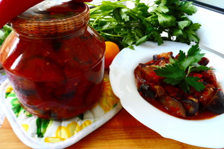Острые баклажаны в томатном соусе на зиму в мультиварке: шаг 9