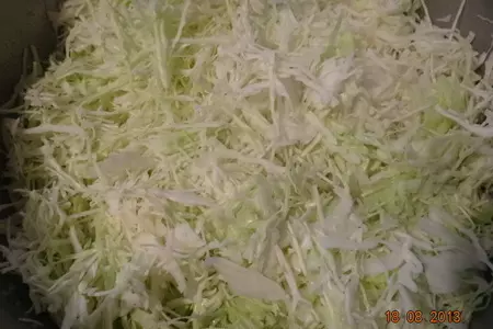 Капустка, маринованная с хреном на зиму (с помощью мультиварки): шаг 1