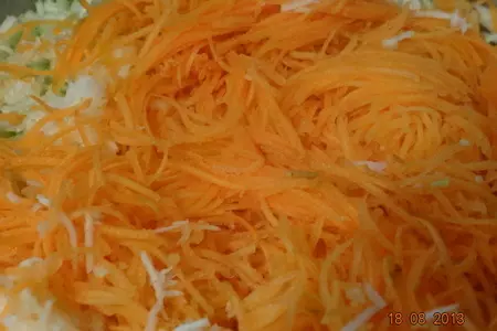 Капустка, маринованная с хреном на зиму (с помощью мультиварки): шаг 2