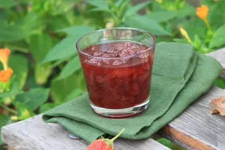 Варенье из дыни и клубники: шаг 8
