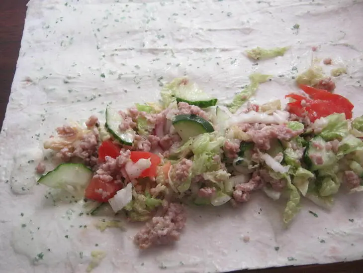 Домашняя шаурма с мясным фаршем: шаг 8