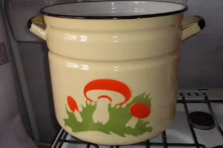 Салат с фасолью на зиму: шаг 2