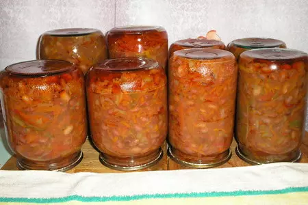 Салат с фасолью на зиму: шаг 4