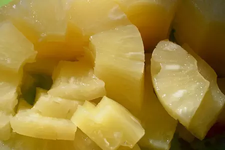 Смузи ананасовый: шаг 2