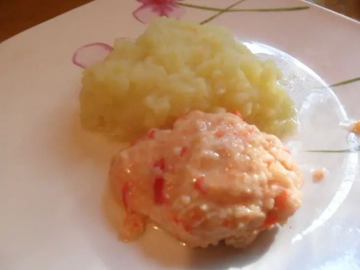 Паровые рыбные котлеты: шаг 6