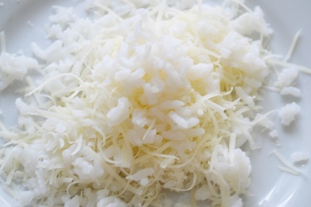 Рисовые корзинки с сыром, с ярким салатом.: шаг 2