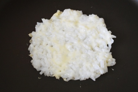Рисовые корзинки с сыром, с ярким салатом.: шаг 3
