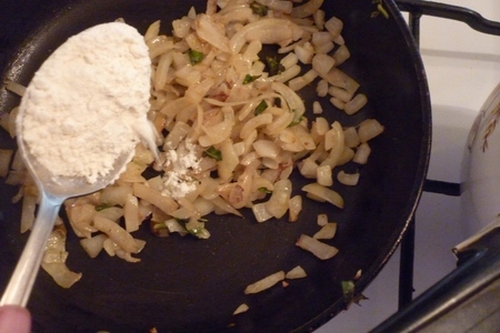 Соус бруснично-сливовый к рису и не только: шаг 3