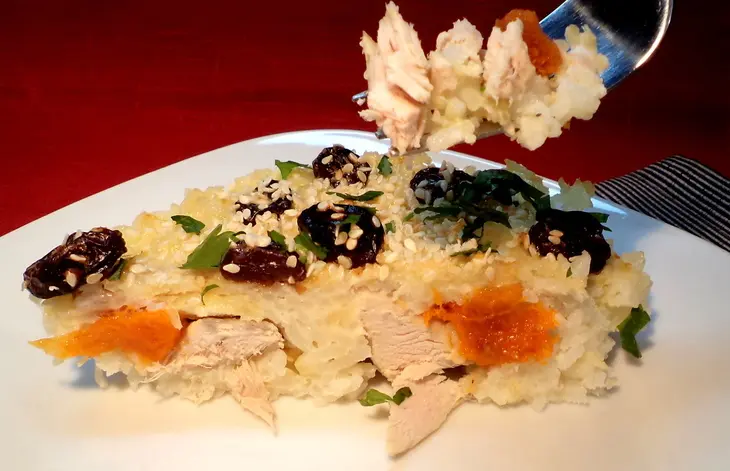 Филе цыпленка запеченное с рисом жасмин, курагой, изюмом и кунжутом!: шаг 8