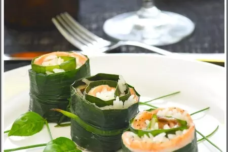 Закуска из семги с рисом в листьях лука порея: шаг 3