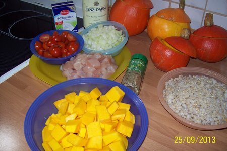 Тыква фаршированная,суп тыквенный и бонус-салат из сырой тыквы"витаминный"(дуэль): шаг 6