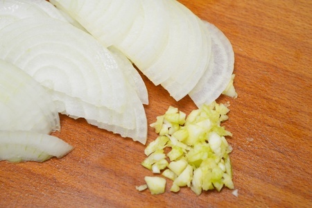 Рисовое соте с овощами, с салатом из запеченной рыбы.: шаг 1