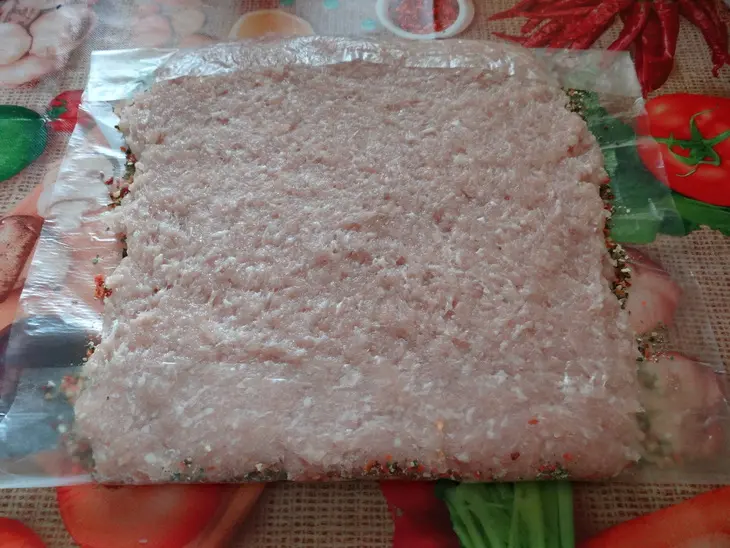 Рулет из куриных грудок: шаг 7