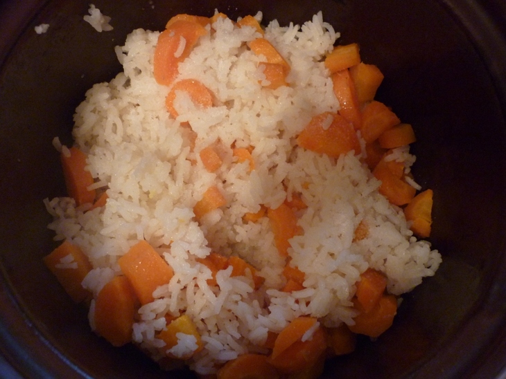 Рисово-морковное пюре ( я не могла этого не сделать;)(декретные рецептики №24): шаг 2