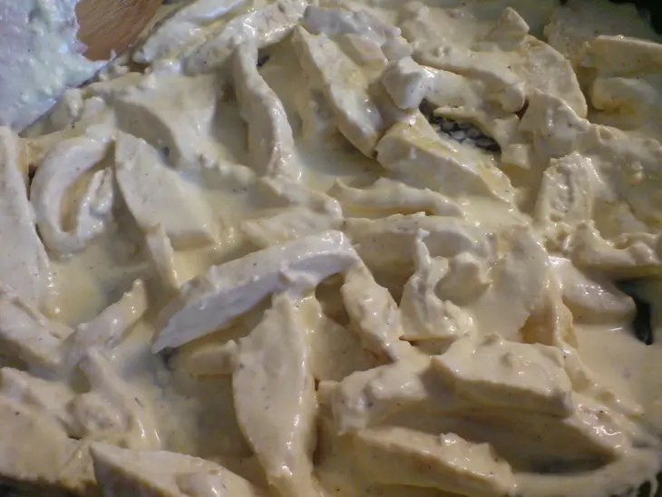 Горячий салат с куриной грудкой и овощами: шаг 4