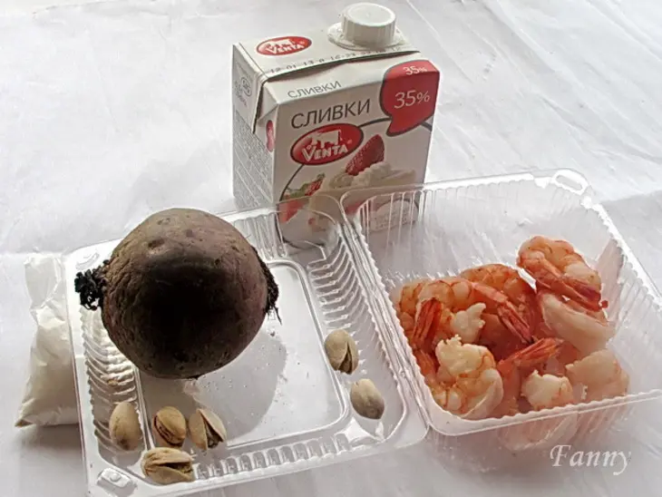 Свекольный мусс с жареными креветками: шаг 1