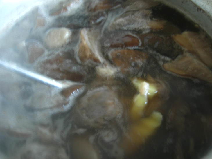 Грибной суп с лапшой из лаваша: шаг 9