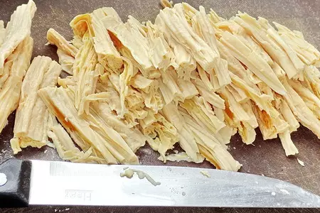 Пассерованные овощи в корейском стиле с рисовой лапшой (дуэль. прошлое: пассеруем): шаг 3