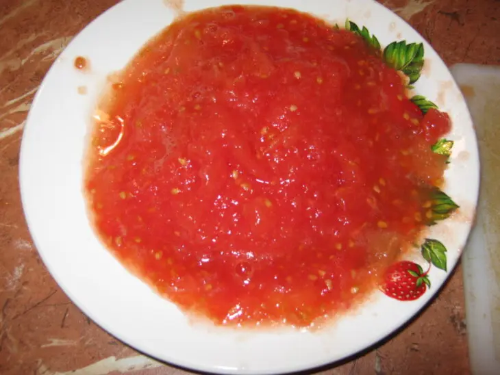 Картошка с грибами и мясом в горшочках: шаг 10