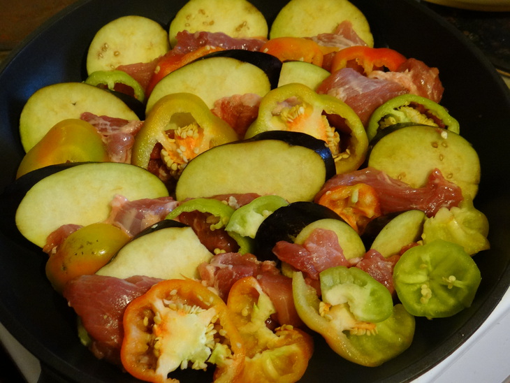 Свинина, тушеная с овощами (очень быстро и очень вкусно!): шаг 1