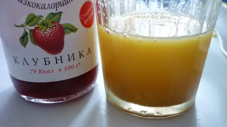 Торт-суфле "осиная талия"  с низкокалорийным конфитюром  darbo: шаг 1