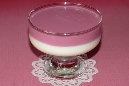 Йогуртовый десерт с черникой и взбитыми сливками (тест - драйв): шаг 9