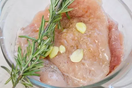 Рулет мясной в мультиварке.: шаг 1