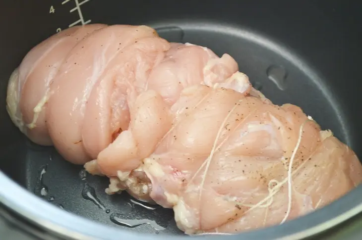 Рулет мясной в мультиварке.: шаг 3
