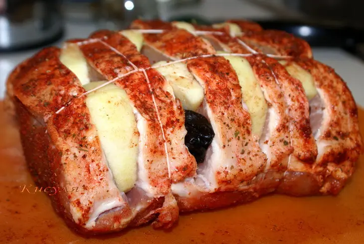 Свинина с черносливом и яблоками. тест-драйв: шаг 5