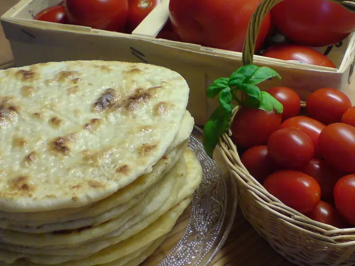 Лепёшки с брынзой по-габровски: шаг 7
