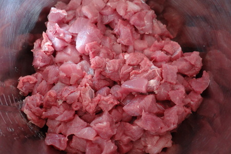 Колбаса ветчинная свиная: шаг 1