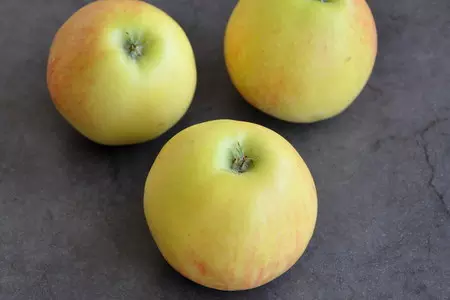 Свинина запеченая с яблоками: шаг 4