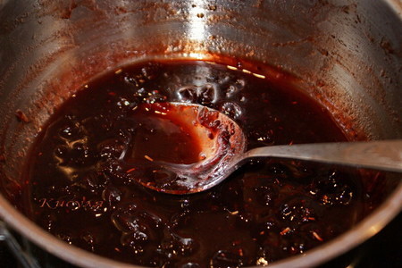 Отбивные из печени индейки с клюквенным соусом. тест-драйв: шаг 7