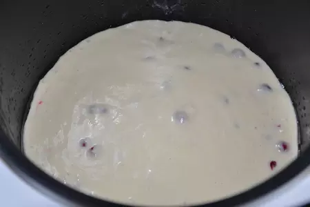 Манник с красной смородиной (тест-драйв): шаг 4