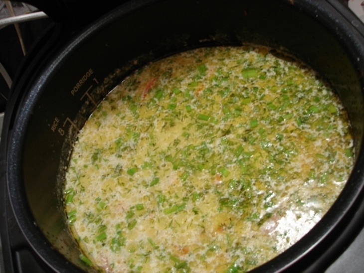Нежный, сливочный рыбный суп с тушеными овощами: шаг 6