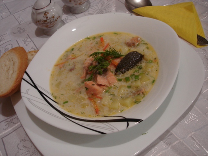 Нежный, сливочный рыбный суп с тушеными овощами: шаг 8