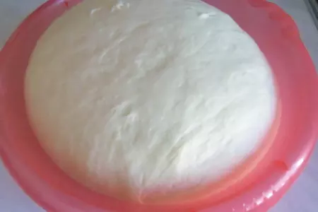 Булочки подковки с джемом: шаг 3