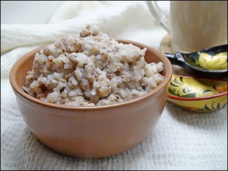 Каша гречневая на молоке, с кардамоном: шаг 6
