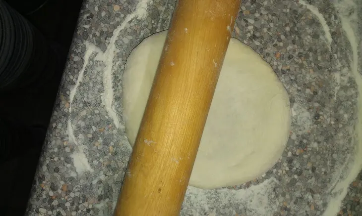 Лепёшки с мясом (хычин): шаг 7