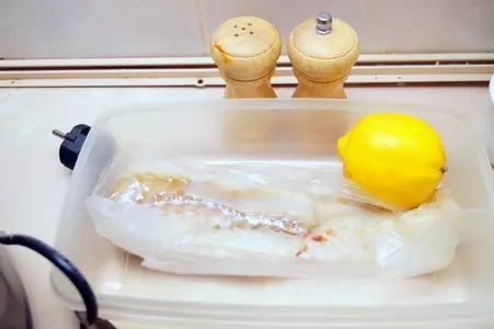Филе трески в кисло-сладком соусе: шаг 1